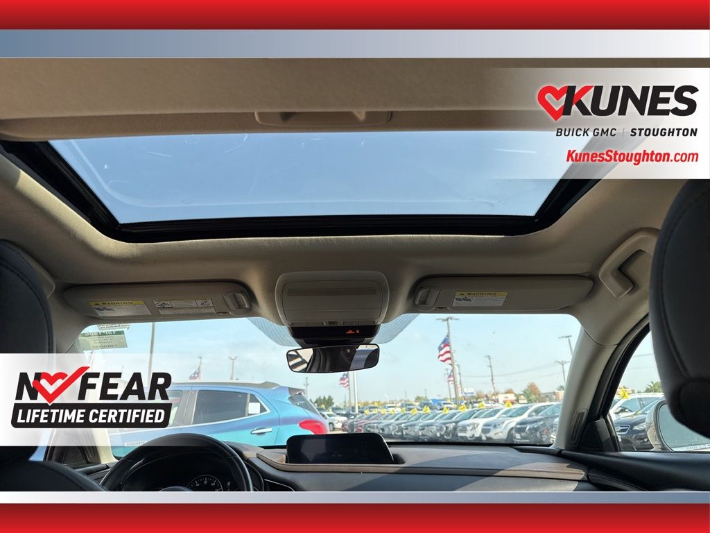 2024 Mazda CX-30 2.5 S Premium Package Image 27 of 49