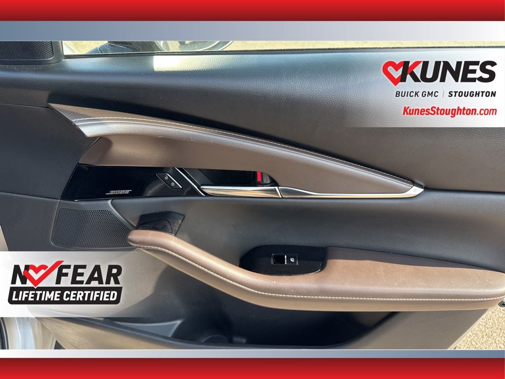 2024 Mazda CX-30 2.5 S Premium Package Image 44 of 49