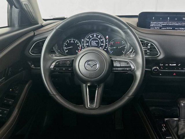 Vehicle image 15 of 30