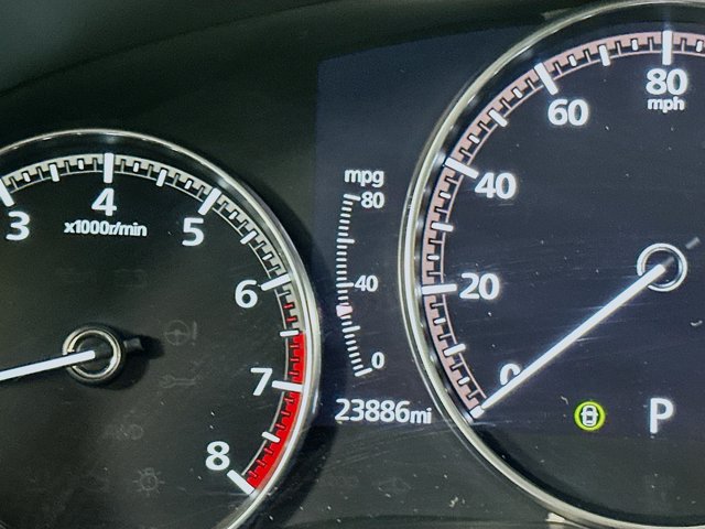 Vehicle image 16 of 30