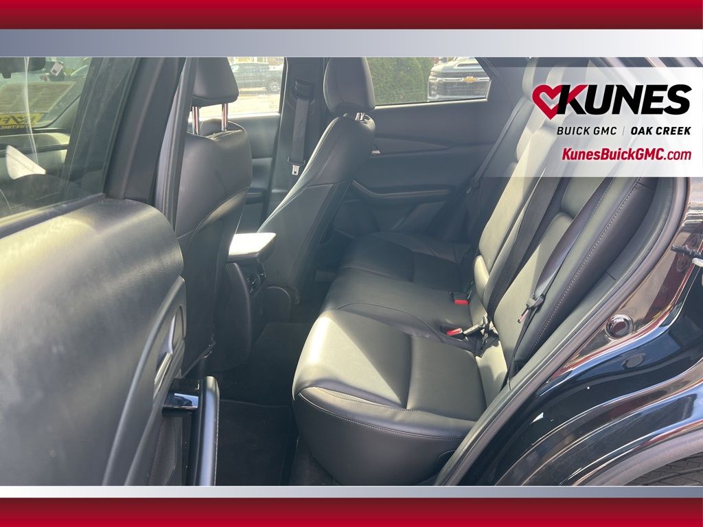 2024 Mazda CX-30 2.5 S Select Sport Image 8 of 25