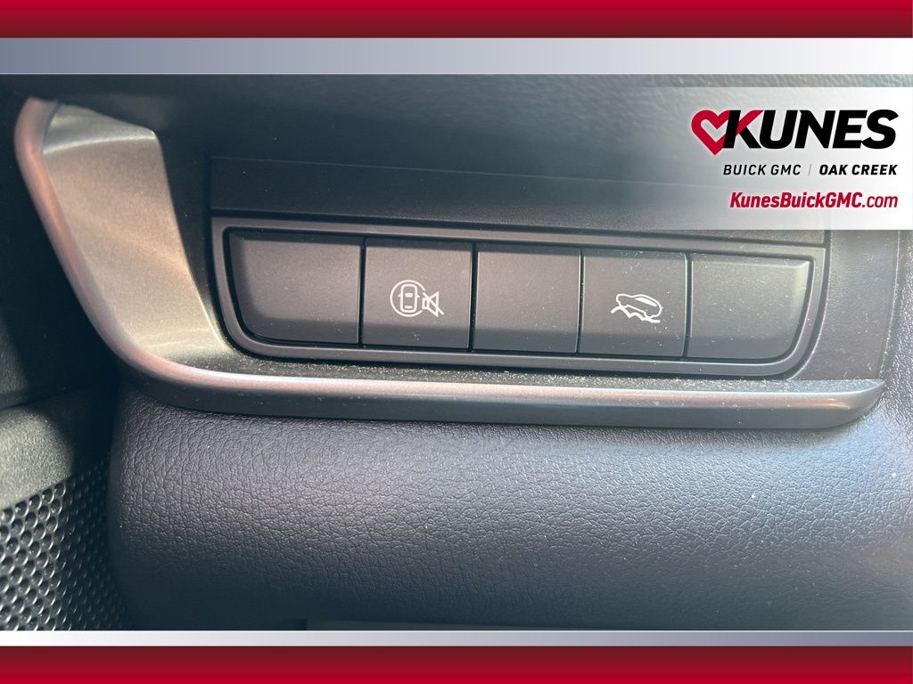 2024 Mazda CX-30 2.5 S Select Sport Image 17 of 25