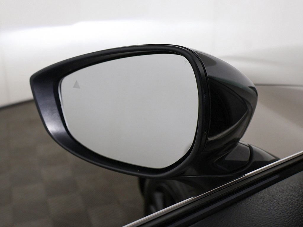 Vehicle image 38 of 56