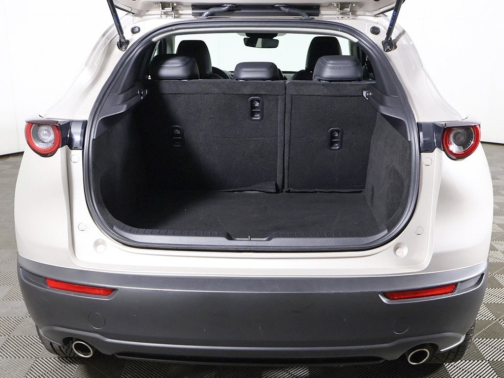 Vehicle image 13 of 56