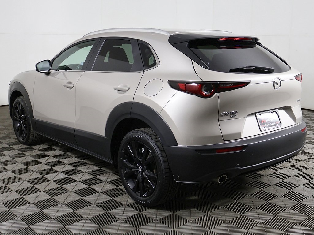 Vehicle image 9 of 56