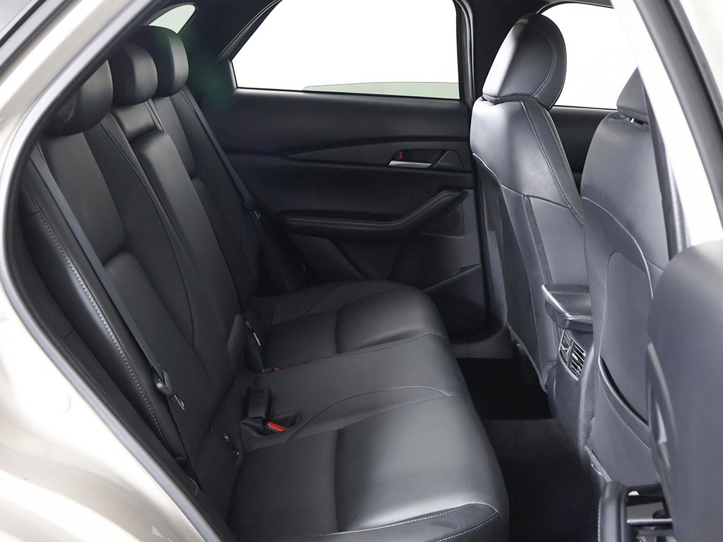 Vehicle image 14 of 56
