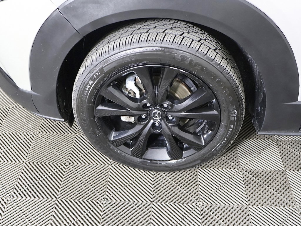 Vehicle image 12 of 56