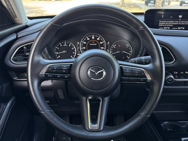 Vehicle image 29 of 33