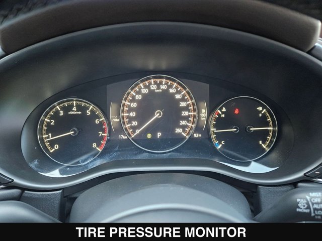 Vehicle image 13 of 32