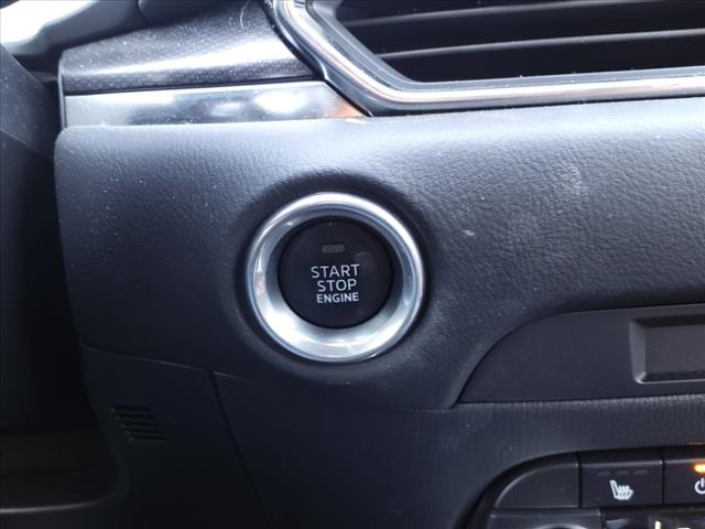 Vehicle image 19 of 29