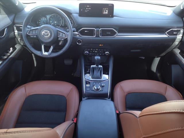 Vehicle image 28 of 29