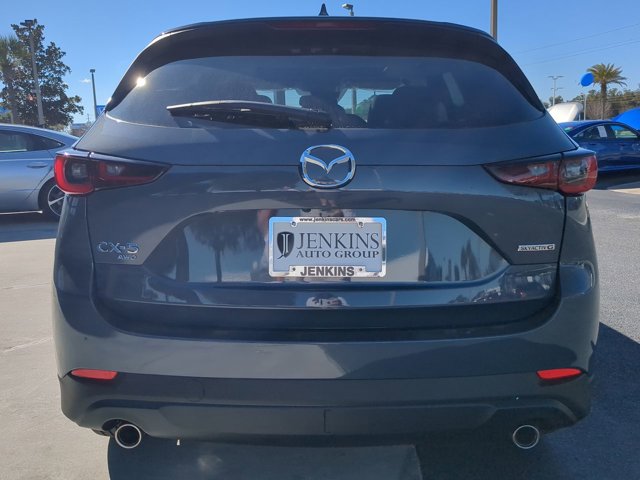 Vehicle image 6 of 26