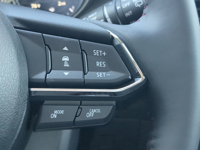 Vehicle image 23 of 26