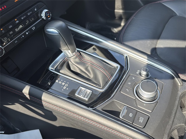 2024 Mazda CX-5 2.5 S Carbon Edition Image 15 of 18
