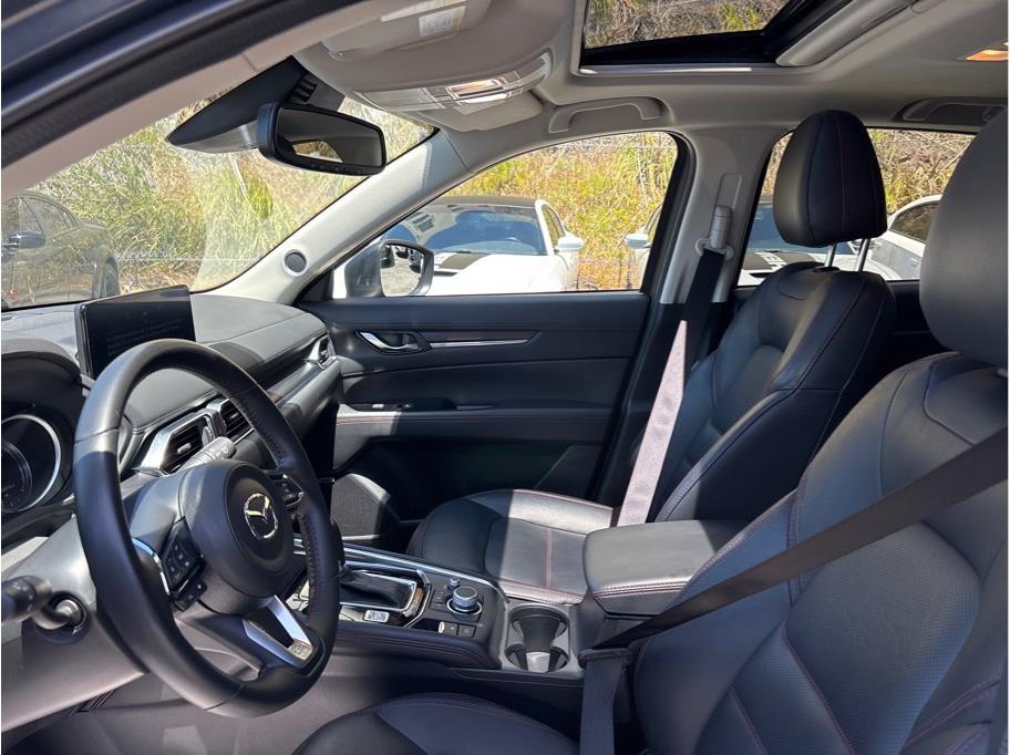 2024 Mazda CX-5 2.5 S Carbon Edition Image 12 of 36