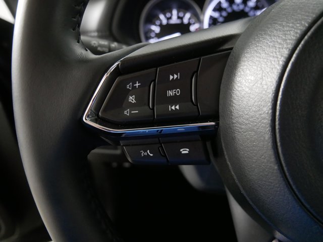 2024 Mazda CX-5 2.5 S Preferred Package Image 32 of 33