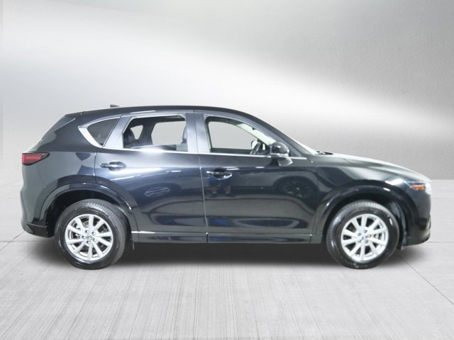 2024 Mazda CX-5 2.5 S Preferred Package Image 4 of 33