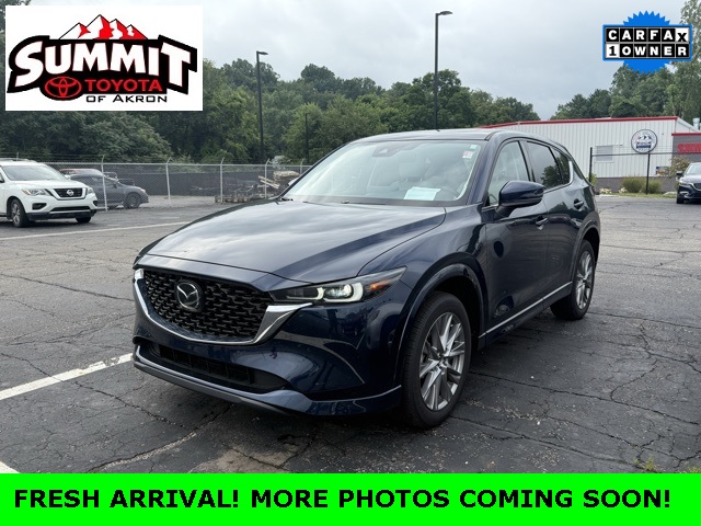 Vehicle image 1 of 6