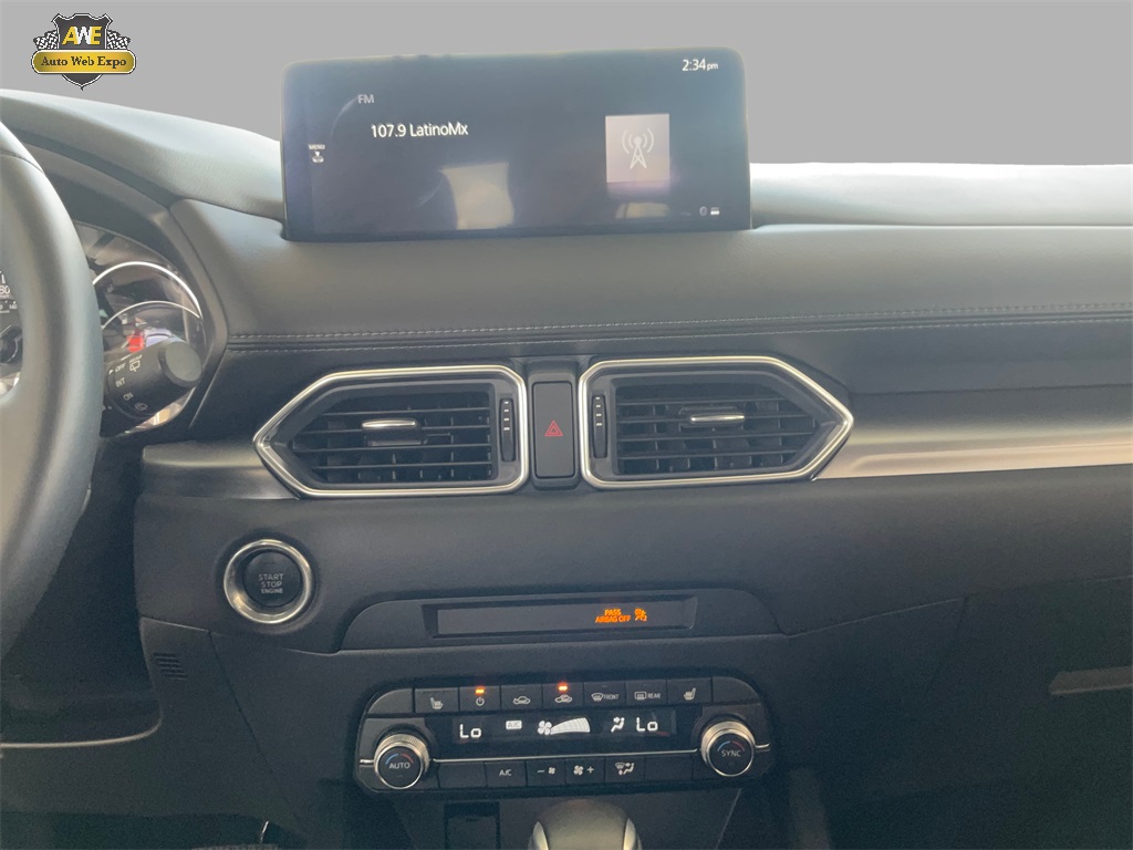 Vehicle image 39 of 60