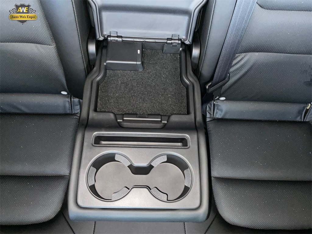 Vehicle image 54 of 60