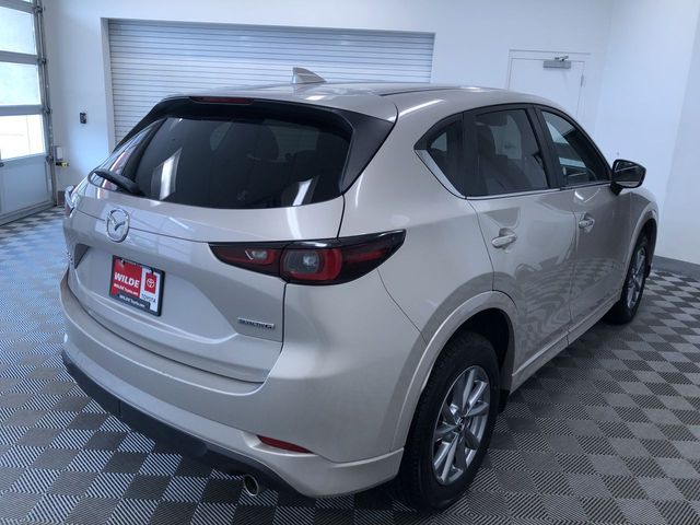 2024 Mazda CX-5 2.5 S Select Package Image 9 of 37