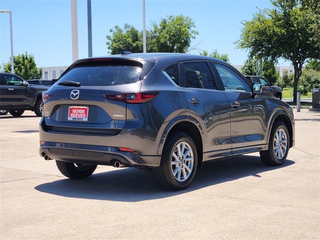 Vehicle image 3 of 22