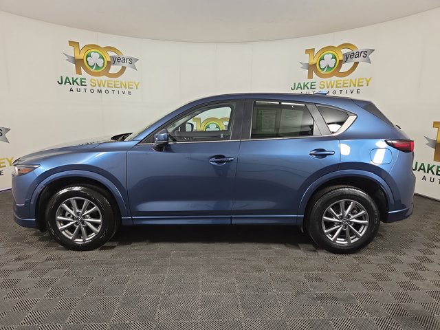 Vehicle image 11 of 33
