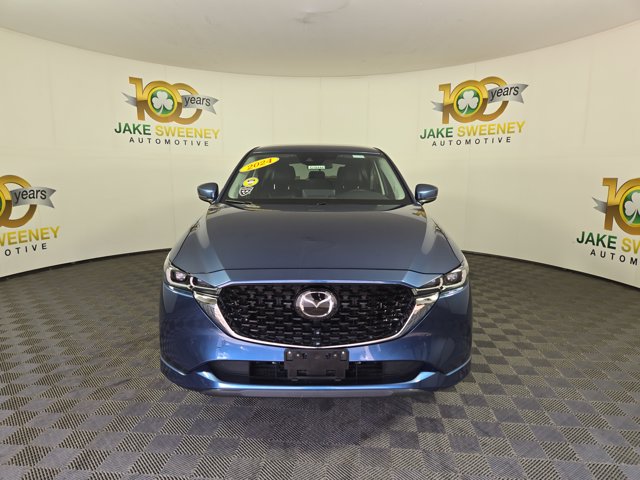 Vehicle image 2 of 33