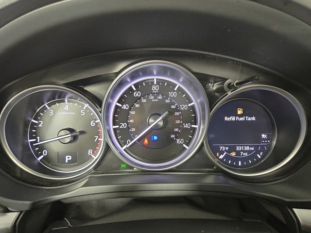 Vehicle image 18 of 33
