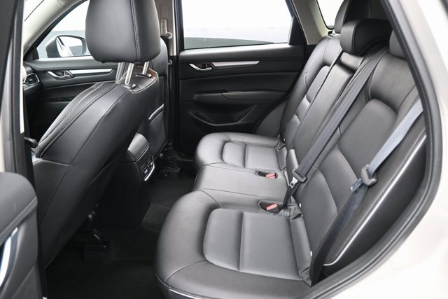 2024 Mazda CX-5 2.5 S Select Package Image 25 of 39