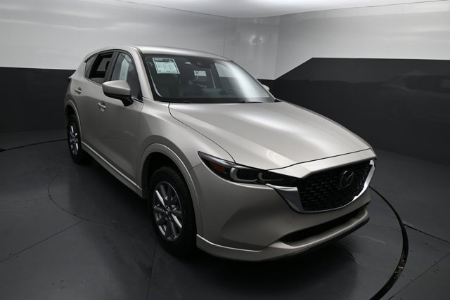 2024 Mazda CX-5 2.5 S Select Package Image 3 of 39