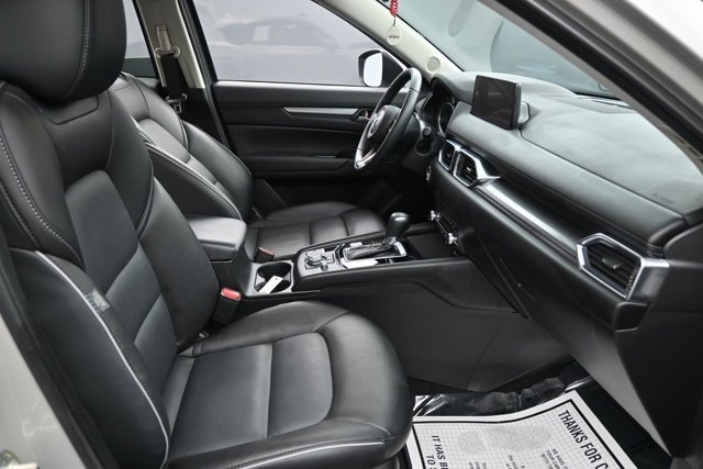 2024 Mazda CX-5 2.5 S Select Package Image 33 of 39