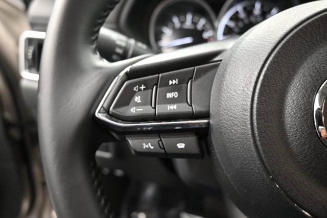 2024 Mazda CX-5 2.5 S Select Package Image 19 of 39
