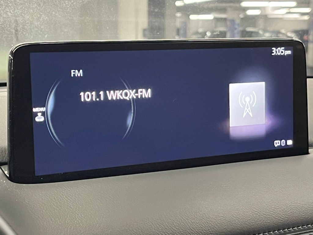 Vehicle image 20 of 38