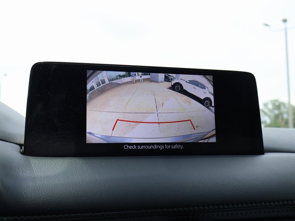 Vehicle image 36 of 42