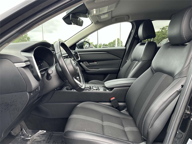 Vehicle image 12 of 26