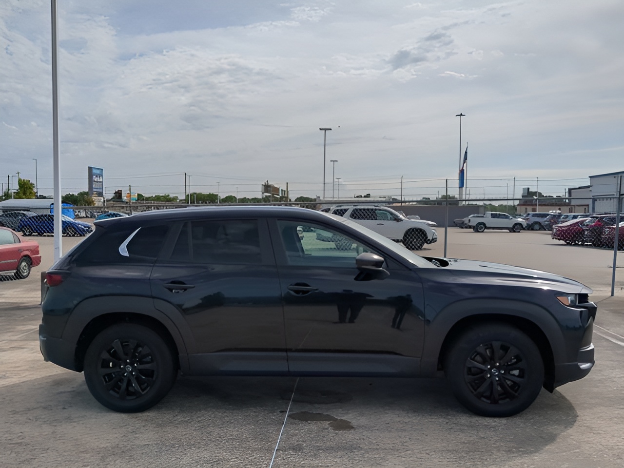 2024 Mazda CX-50 2.5 S Preferred Package Image 36 of 40