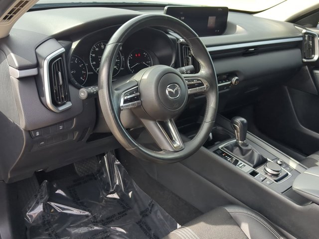 2024 Mazda CX-50 2.5 S Preferred Package Image 16 of 40