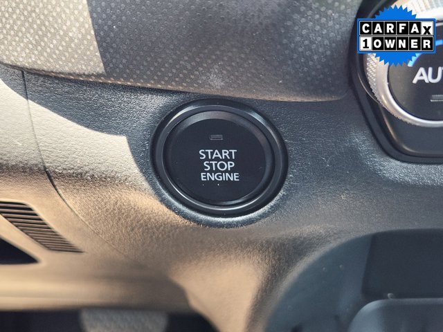 Vehicle image 18 of 30