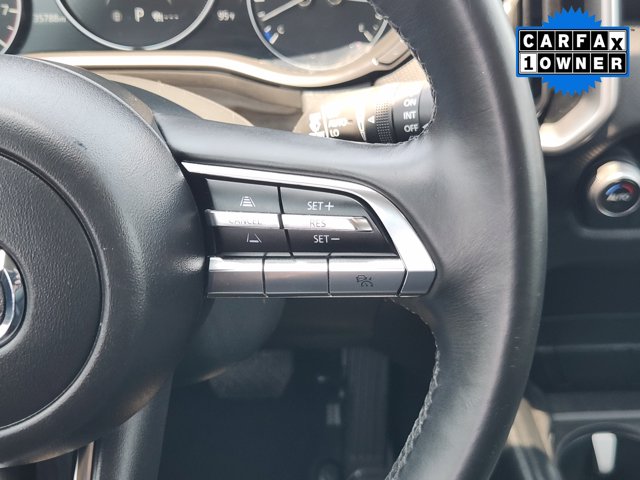Vehicle image 25 of 30