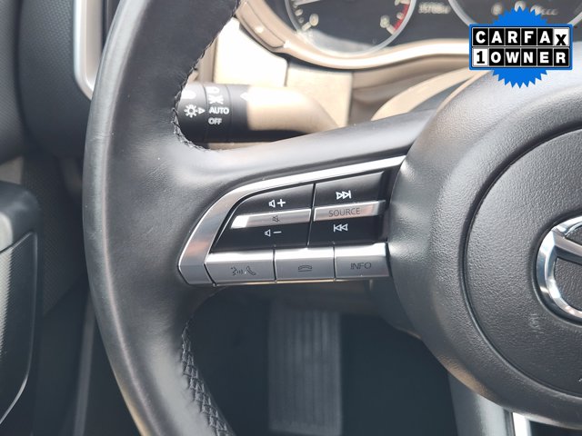 Vehicle image 24 of 30
