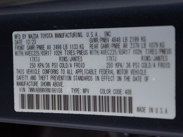 2024 Mazda CX-50 2.5 S Preferred Package Image 25 of 28