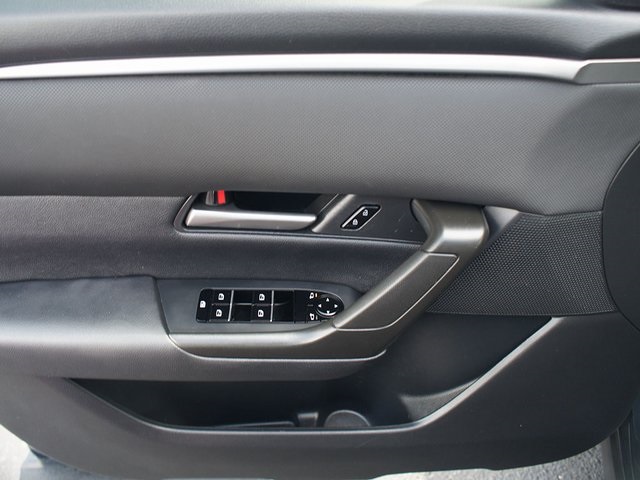 2024 Mazda CX-50 2.5 S Preferred Package Image 22 of 28