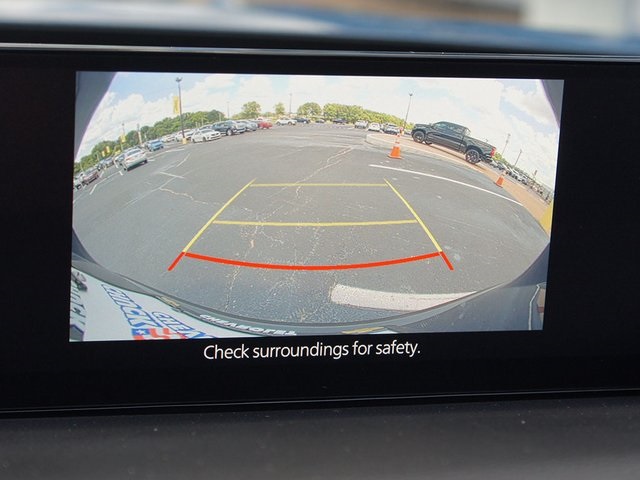 2024 Mazda CX-50 2.5 S Preferred Package Image 20 of 28