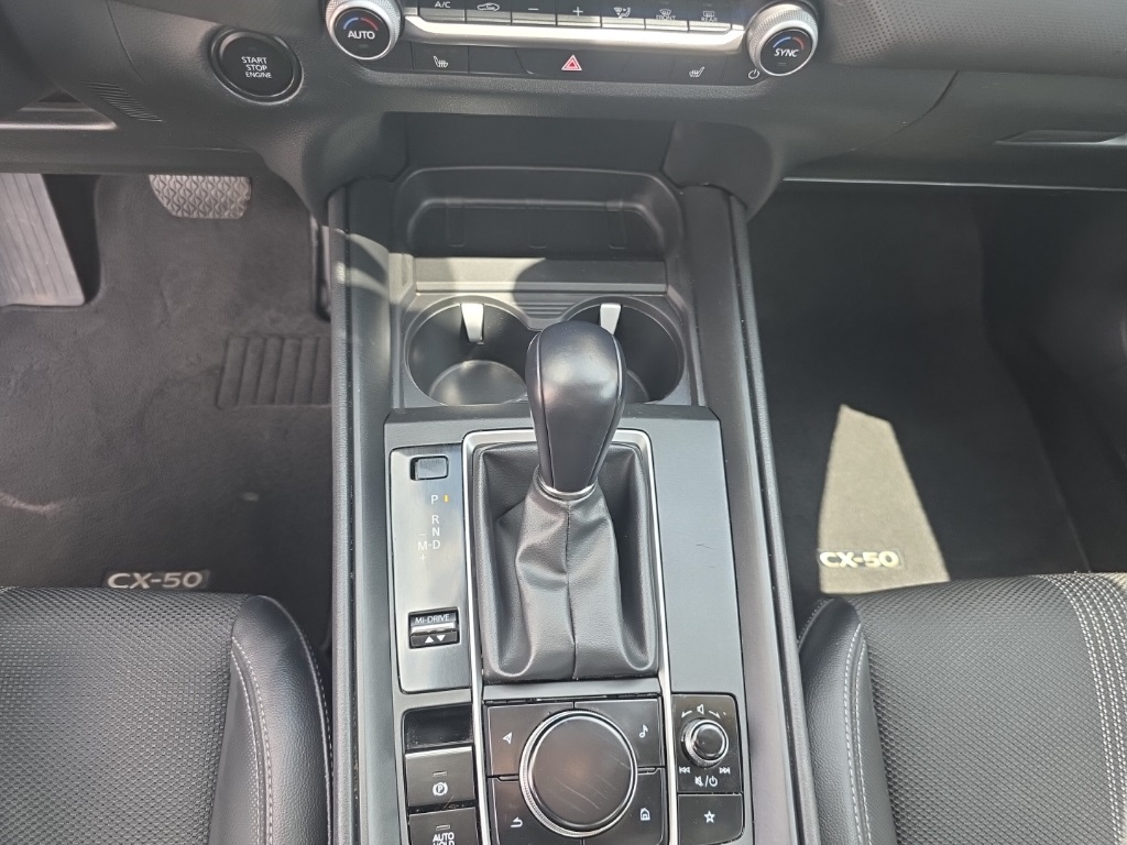 Vehicle image 20 of 28