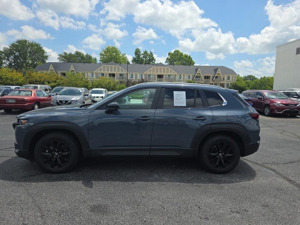 Vehicle image 8 of 28