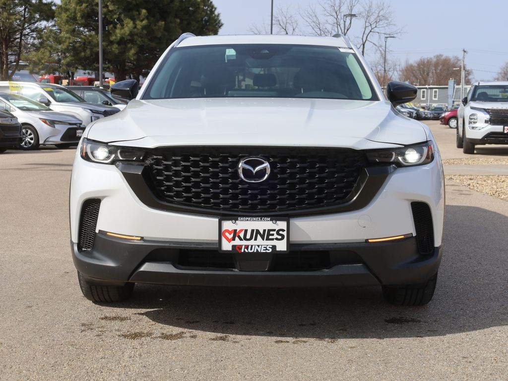Vehicle image 2 of 40
