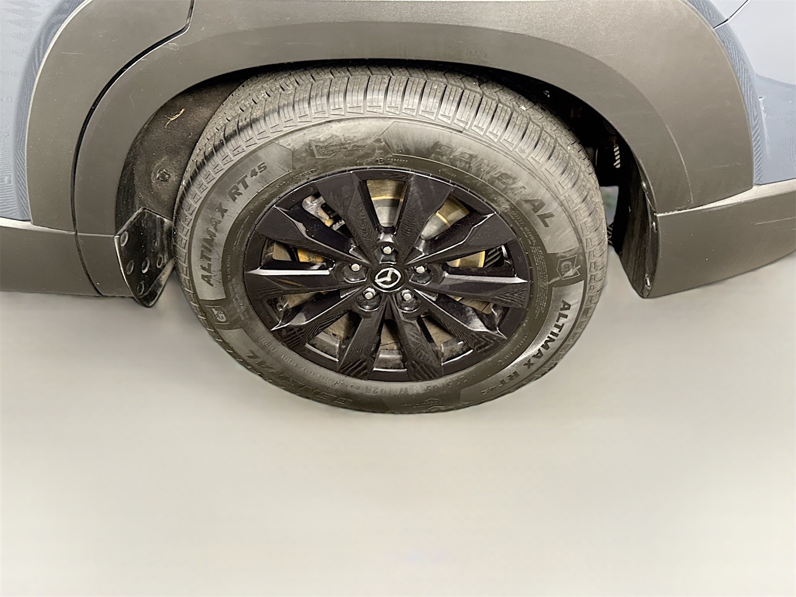 2024 Mazda CX-50 2.5 S Premium Package Image 10 of 22