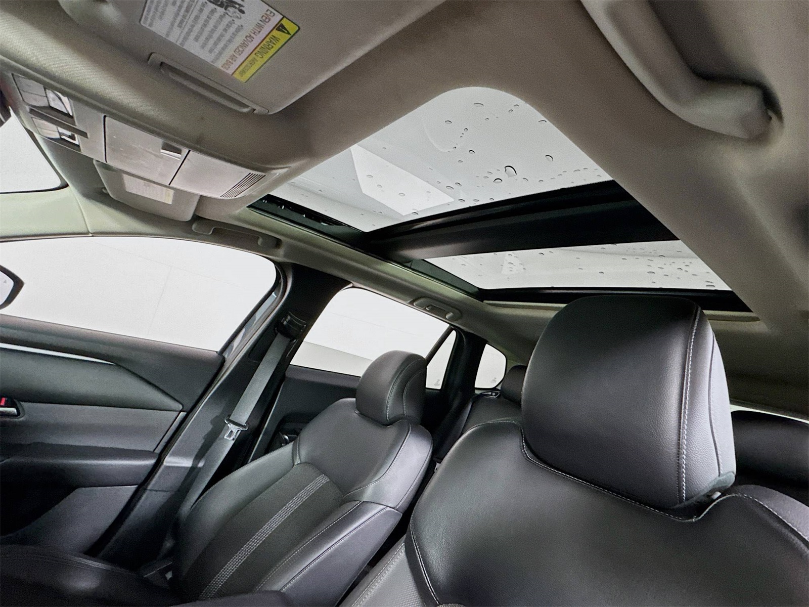 2024 Mazda CX-50 2.5 S Premium Package Image 13 of 22