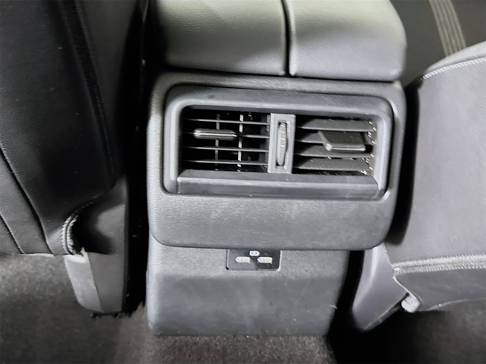 2024 Mazda CX-50 2.5 S Premium Package Image 21 of 22